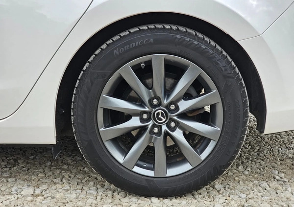 Mazda 6 cena 82900 przebieg: 79800, rok produkcji 2018 z Więcbork małe 497